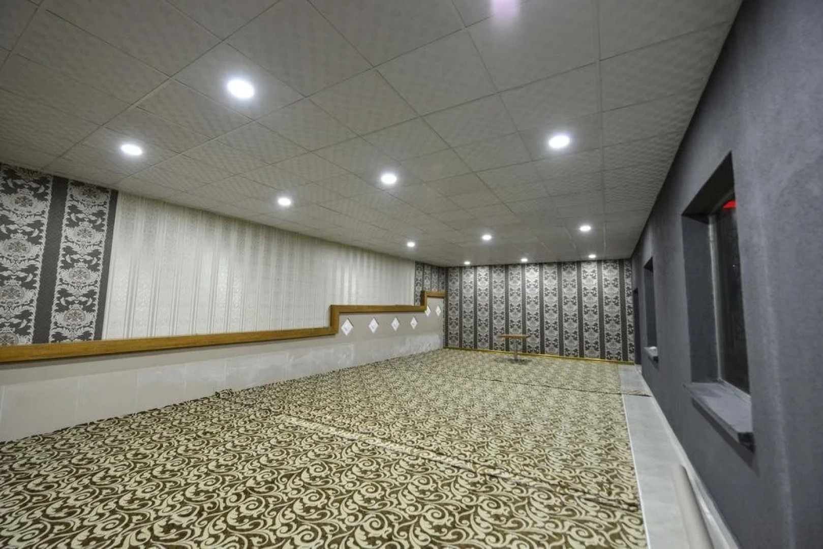 Grand Surmely Business Hotel