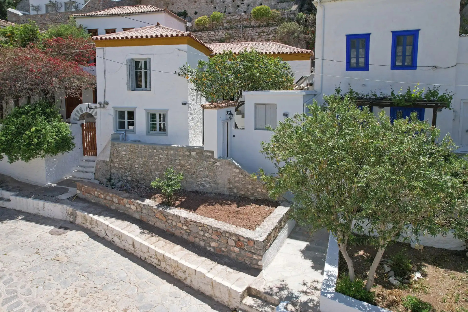 Douskos Citrus Apartments Hydra