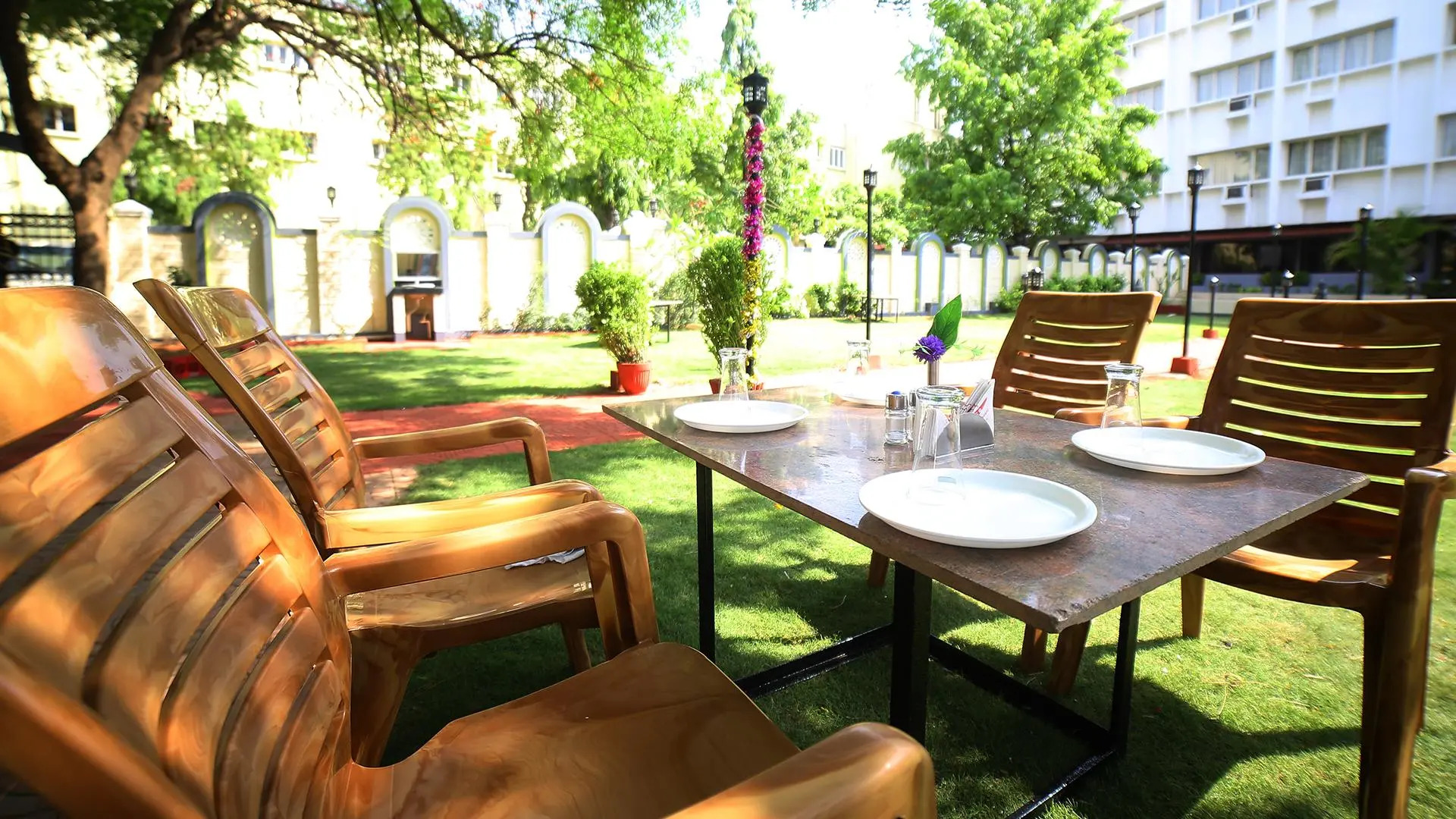 Hotel Rajvihar Deluxe