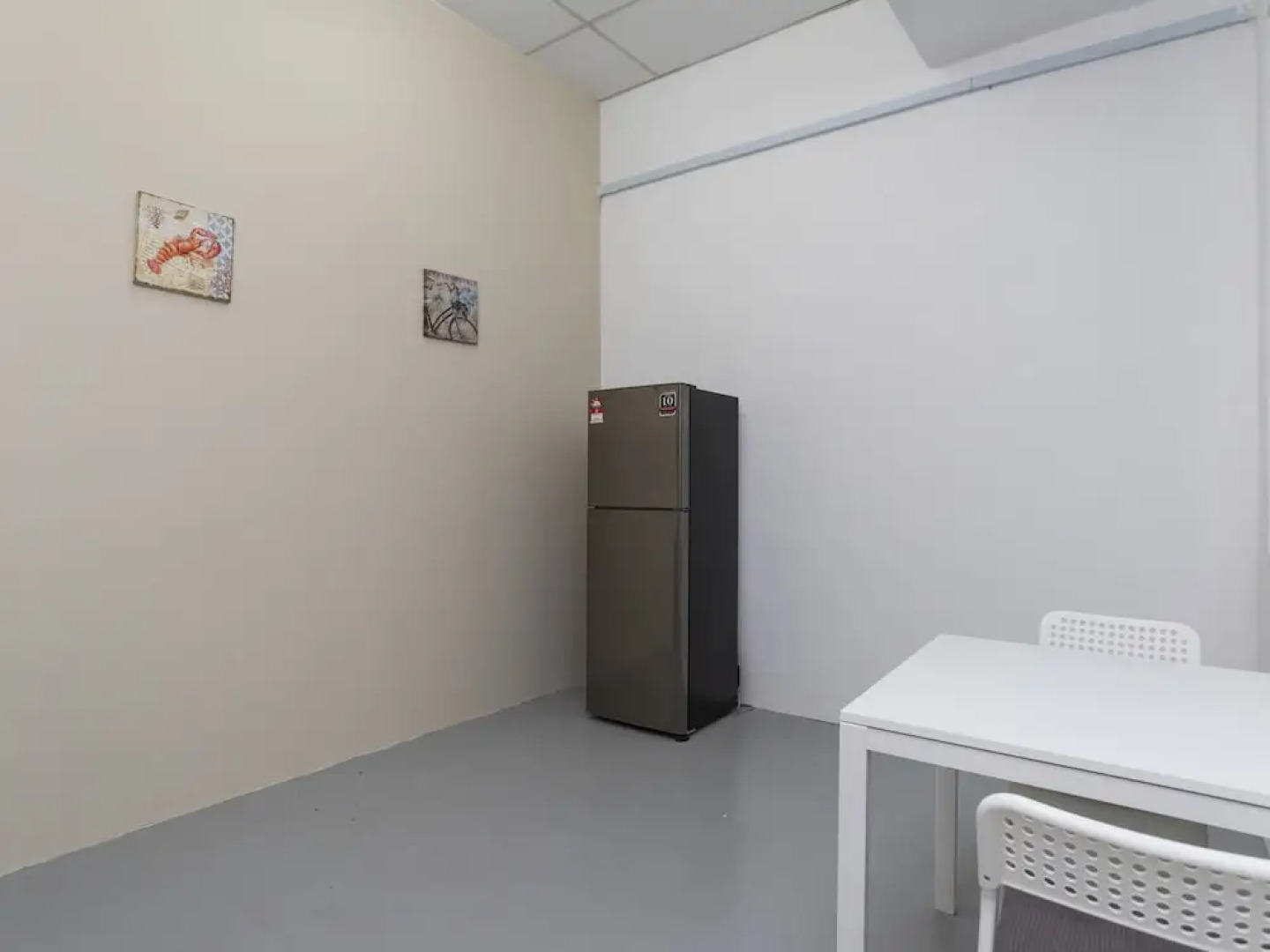 SPOT ON 89757 The Rooms JB