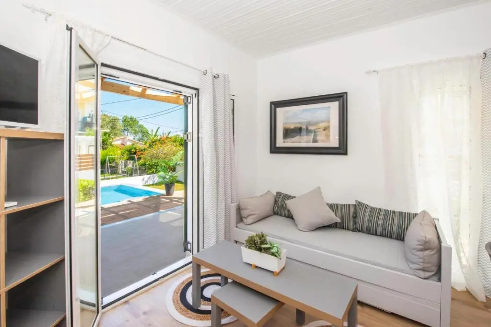 Acharavi Beach Villa