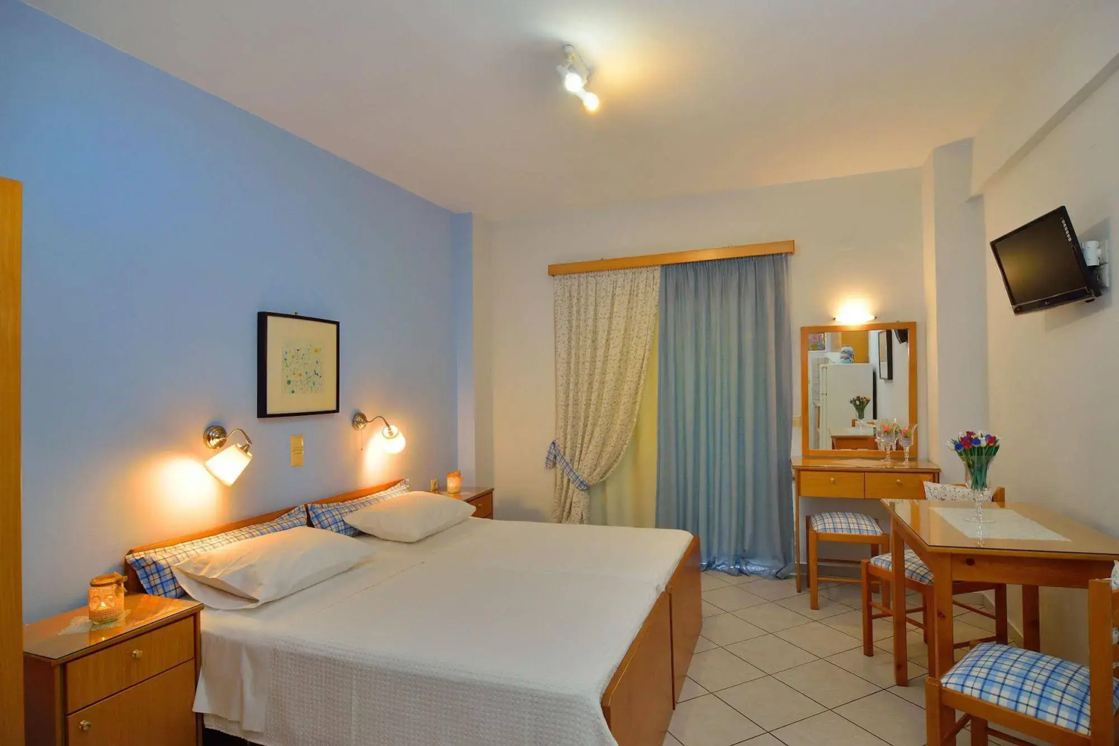 Stamatakis Boutique Studios