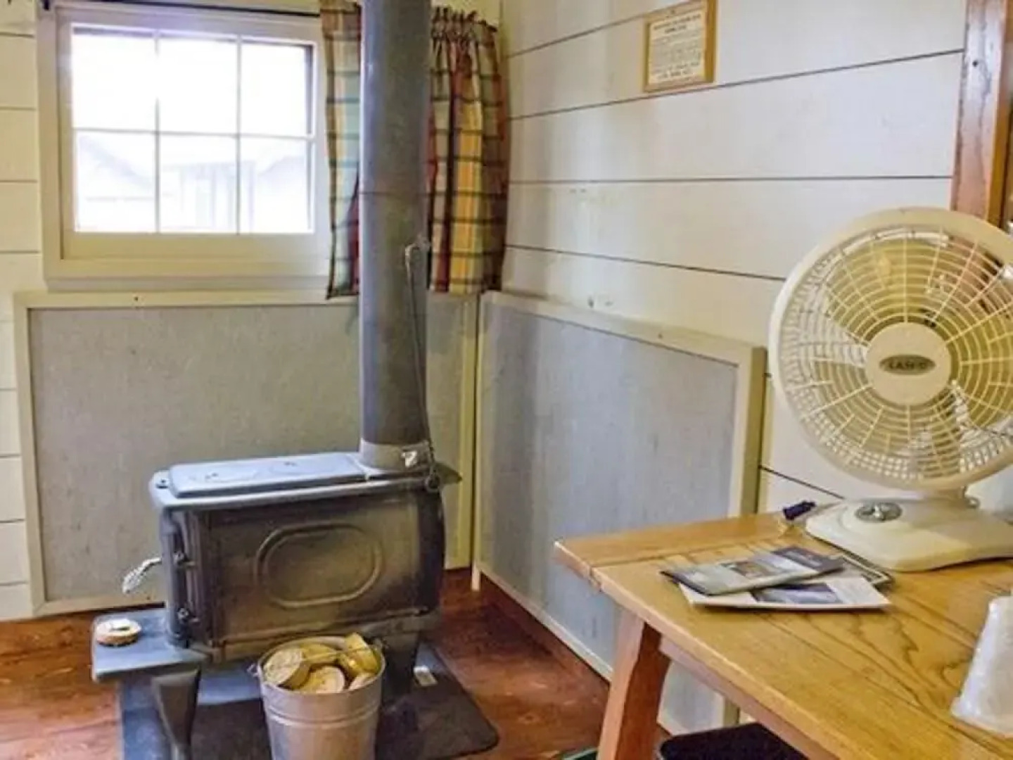 Roosevelt Lodge & Cabins - Inside the Park