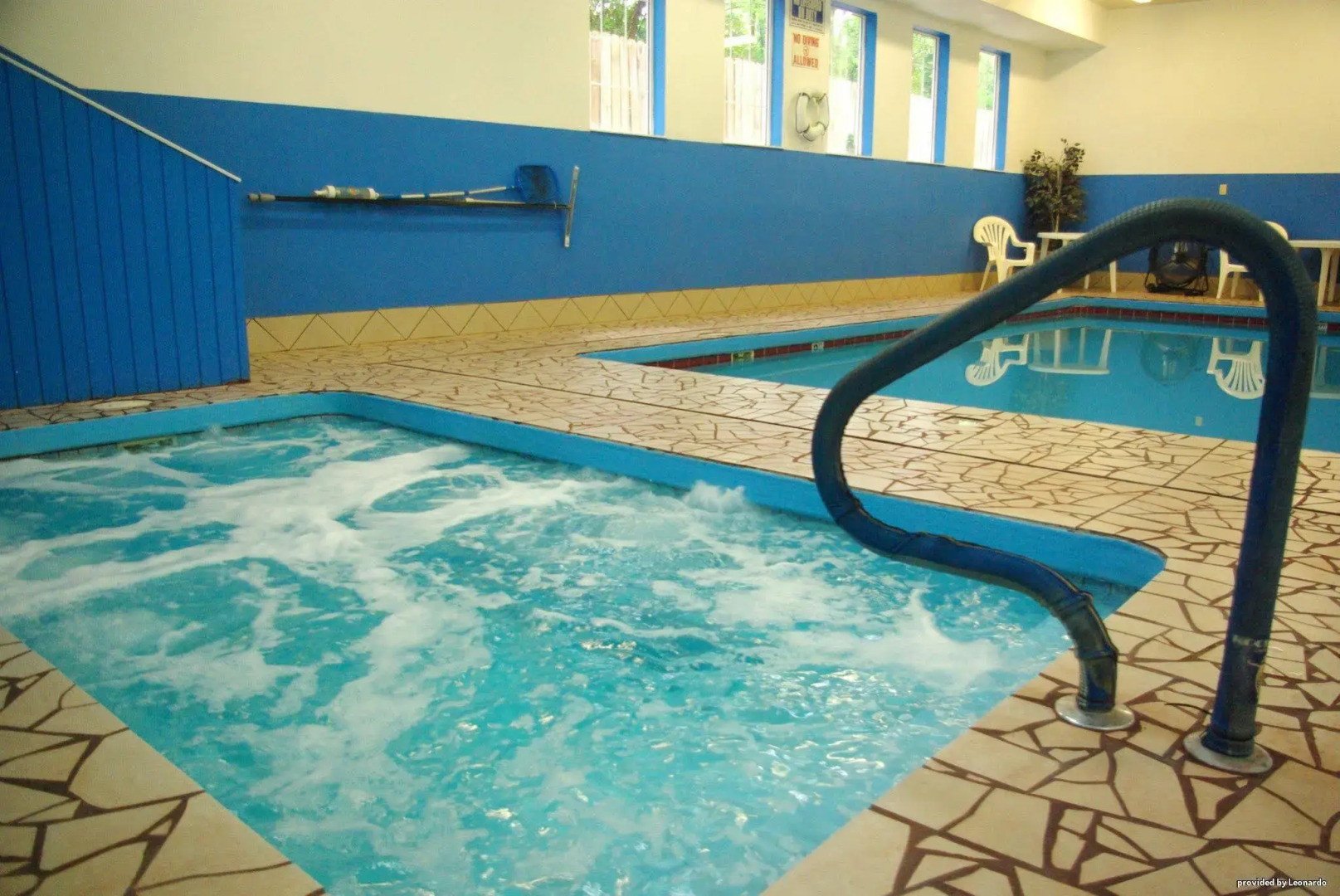 SureStay Plus Hotel by Best Western Topeka Northwest