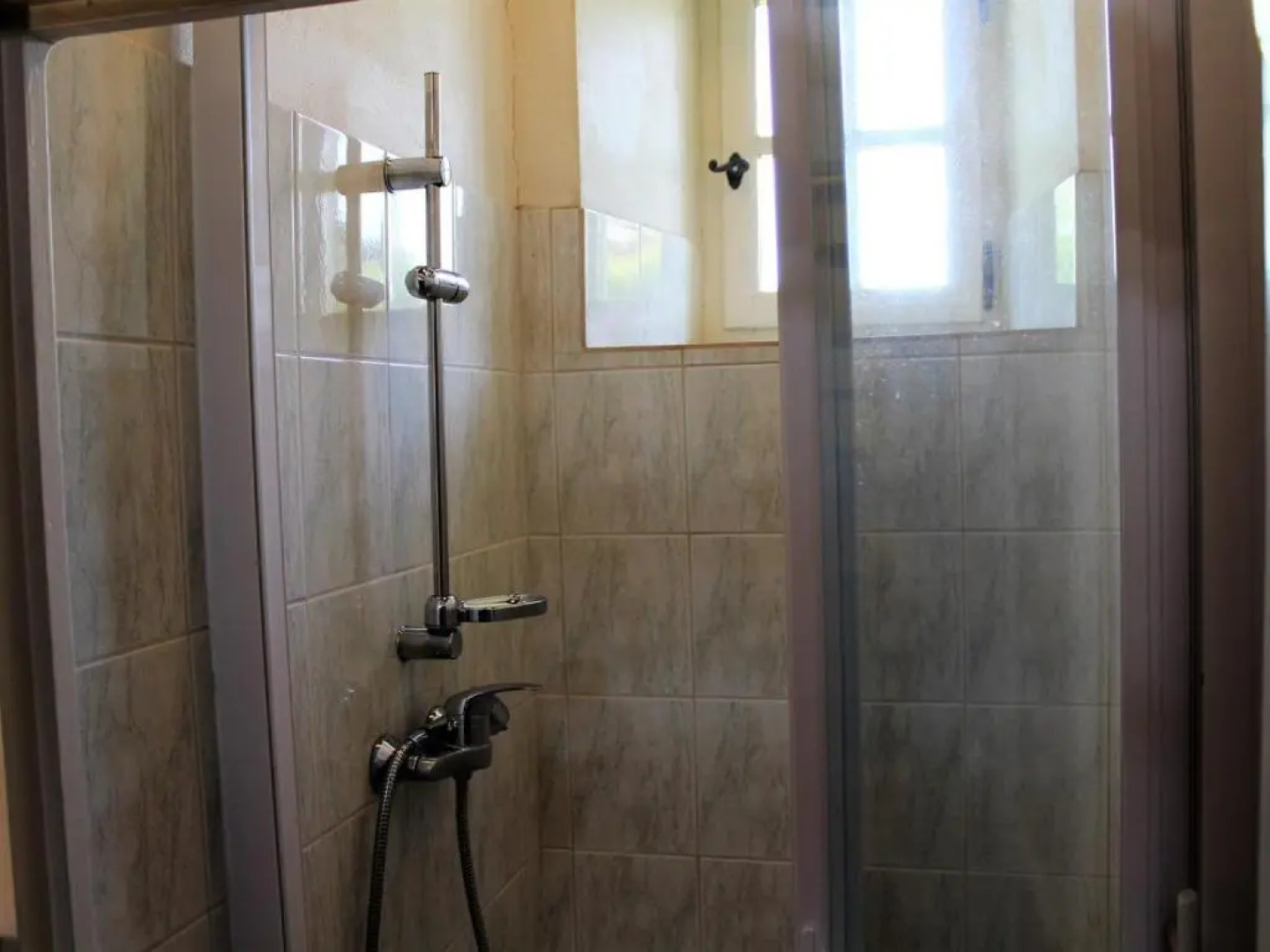 Gîte Saint-Avit-Sénieur, 4 pièces, 6 personnes - FR-1-616-111