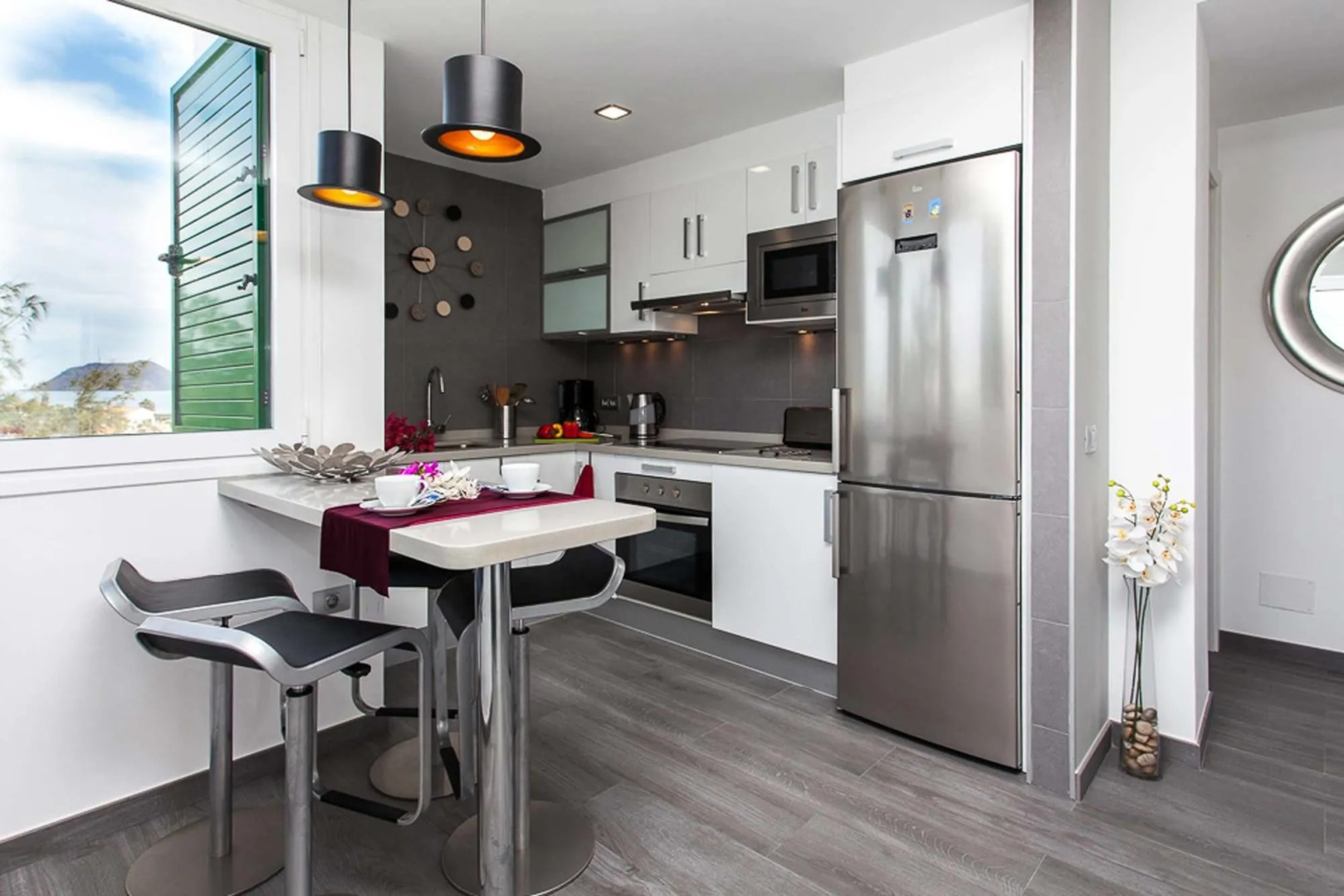 Coral Bay Beachfront Apartment by Vacanzy Collection