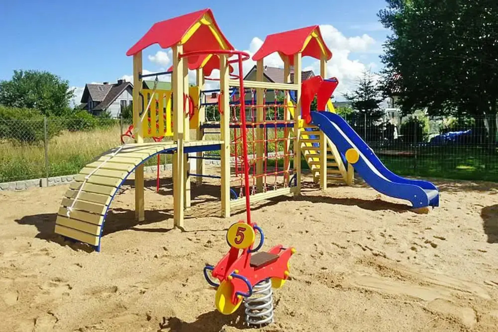 Apartment in Sianozety Near the Beach