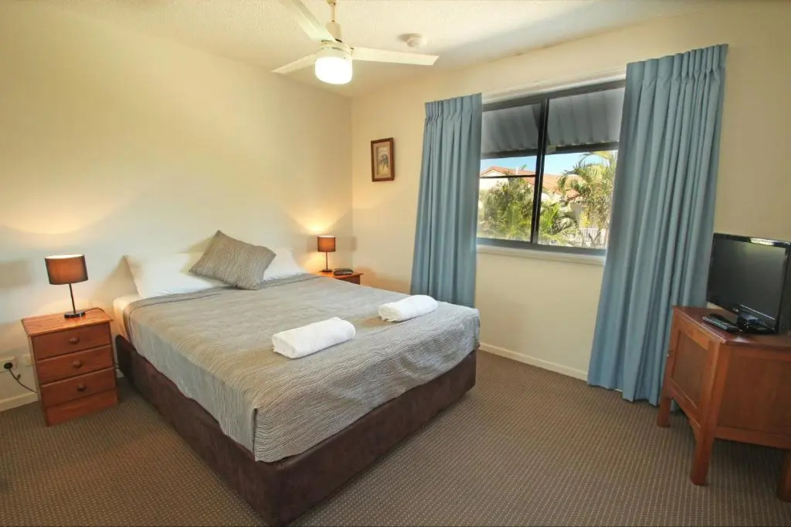 Surf Club Apartments