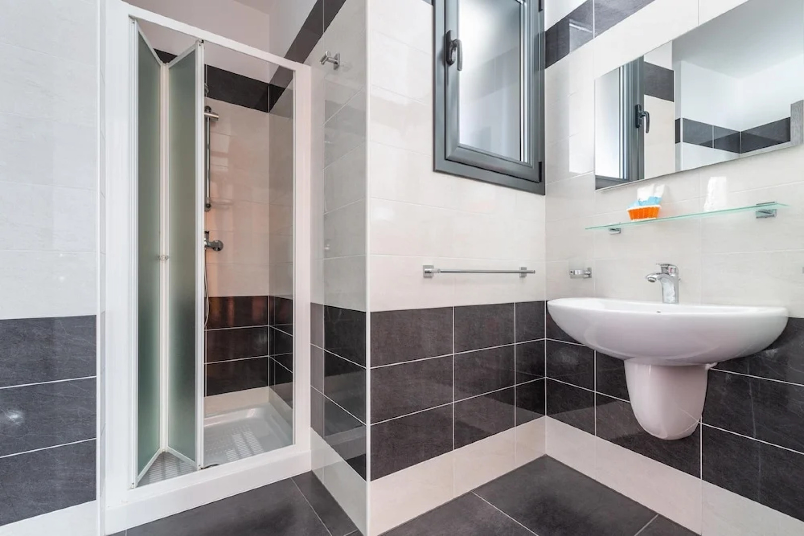 2888 B&B Terra dei Fiori - Camera Tripla Standard by Barbarhouse