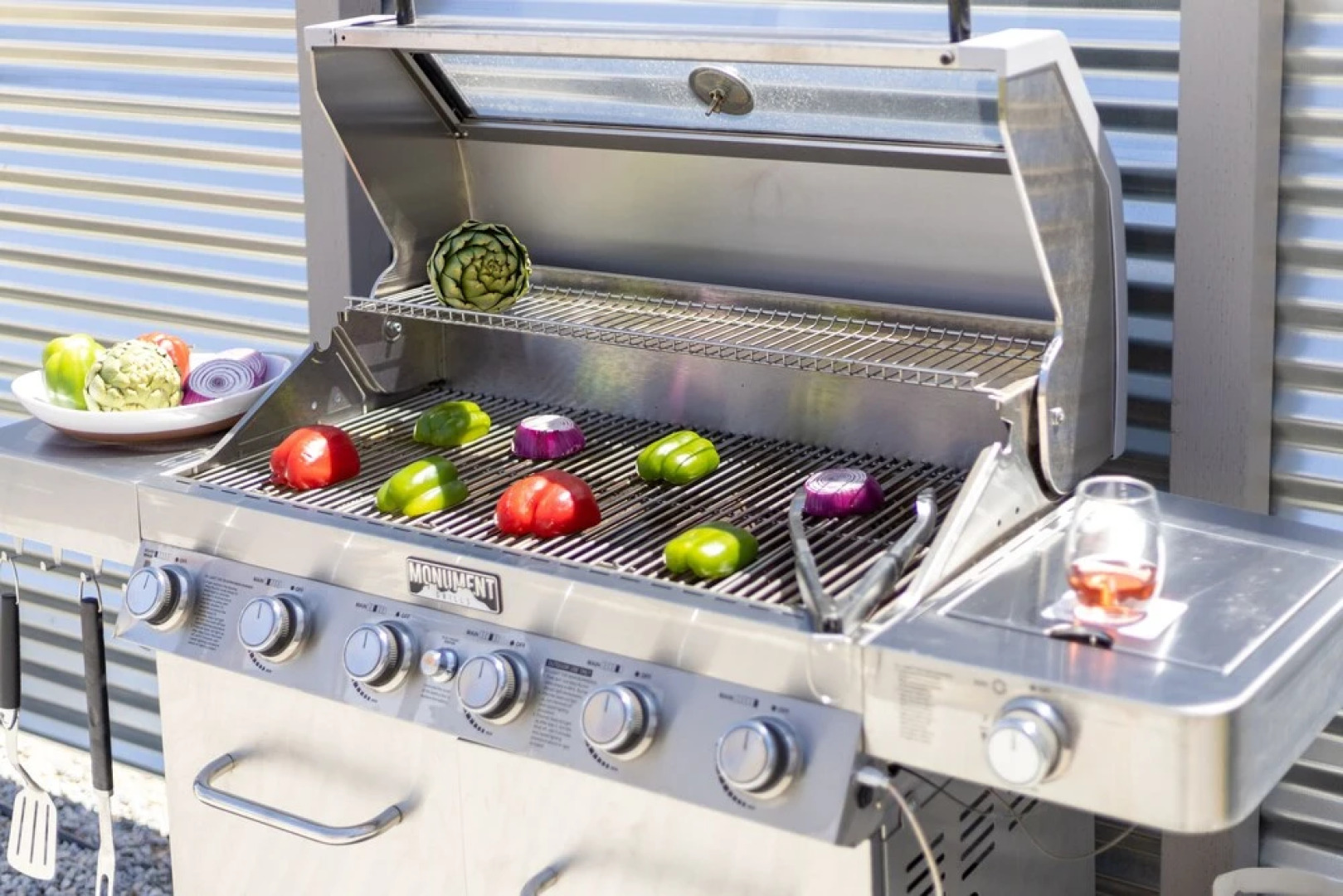 Lost Horse by Avantstay Desert Oasis w/ Mini Pool, Outdoor Entertainers Area & Huge Game Room!