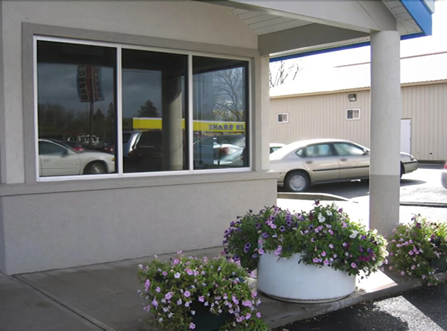 Rest Inn Utica