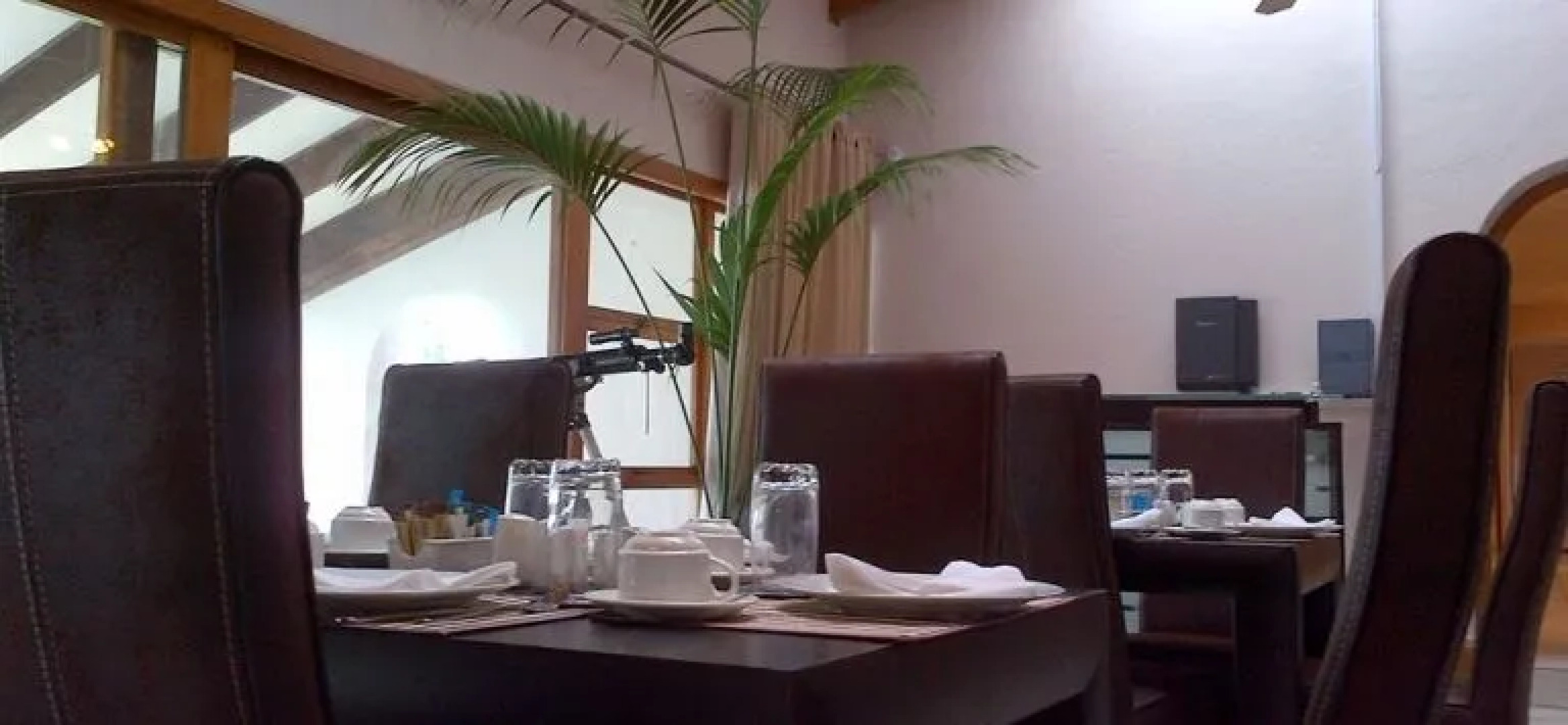 Empoza Sea View Guest House