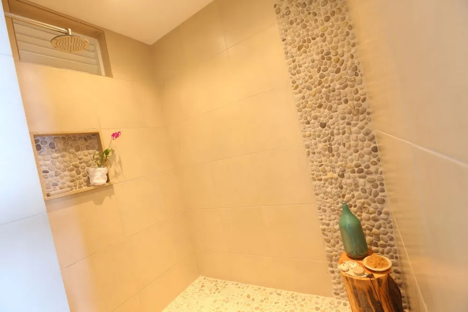 Xhale Luxury Villa