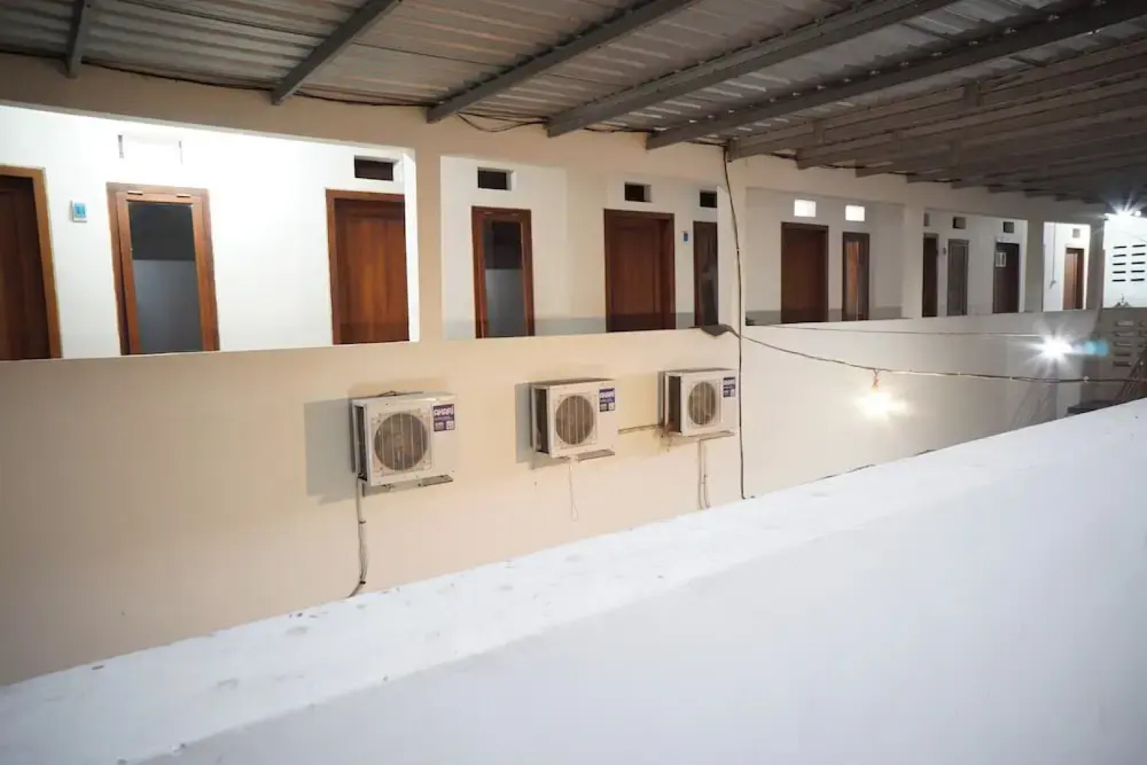 OYO Life 93038 Kost Putra Malilah