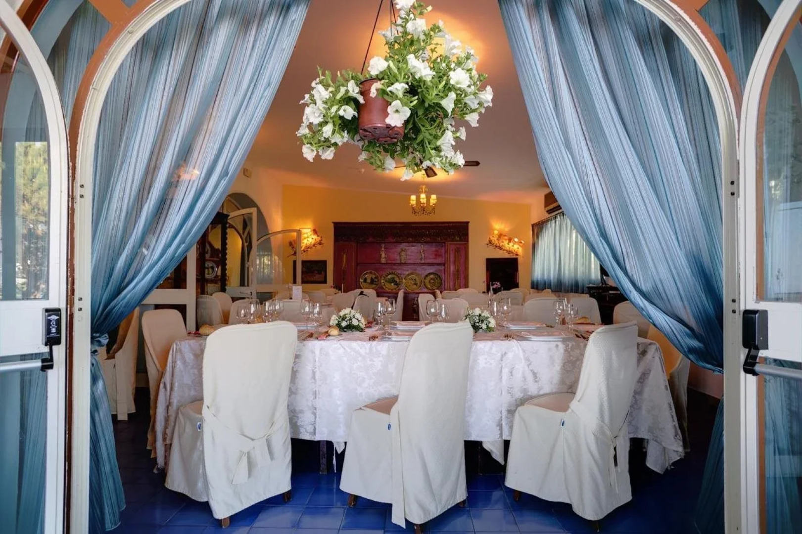 Arathena Rocks Hotel