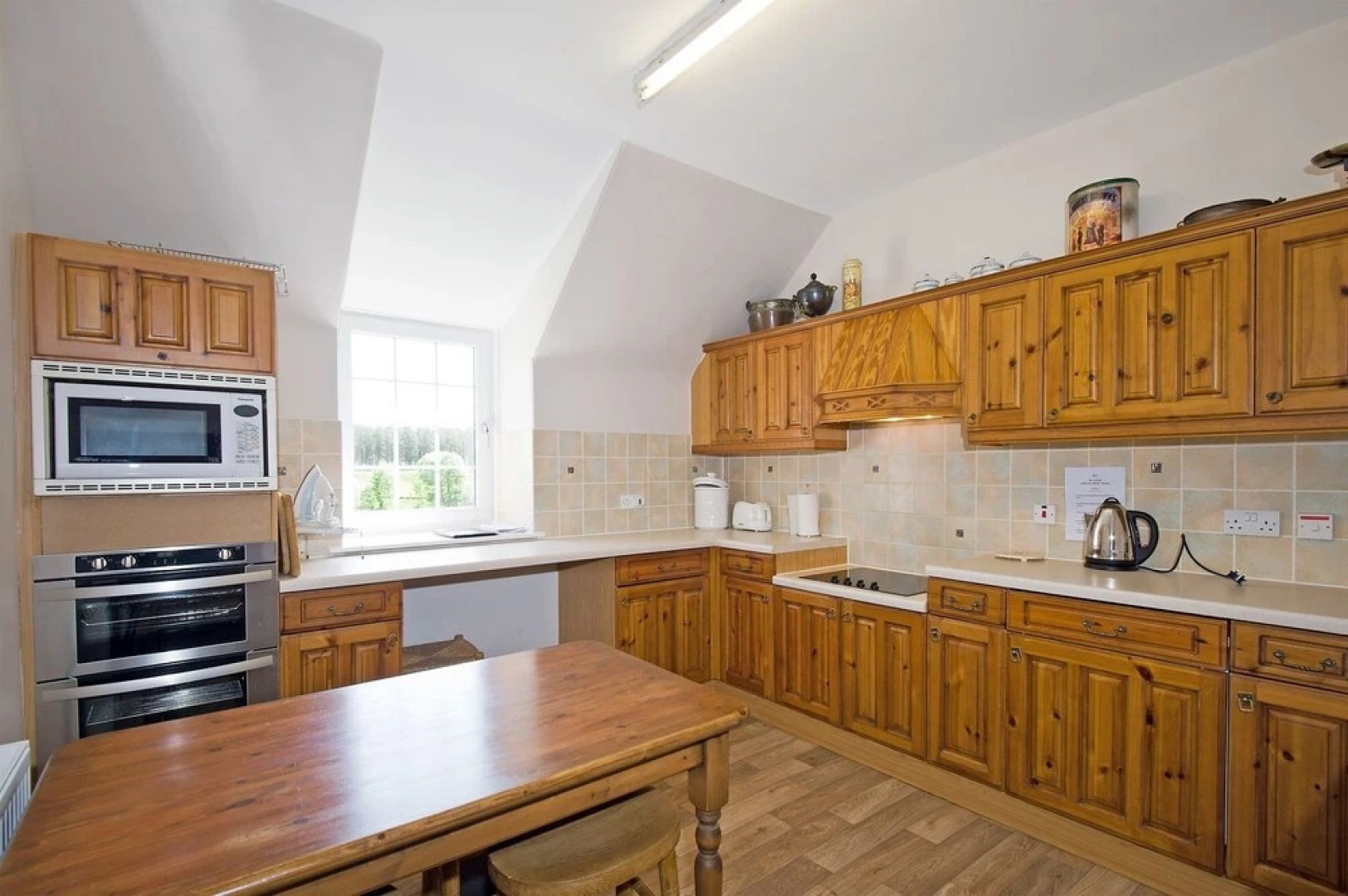 Mill of Dess Lodge & Mill Cottage