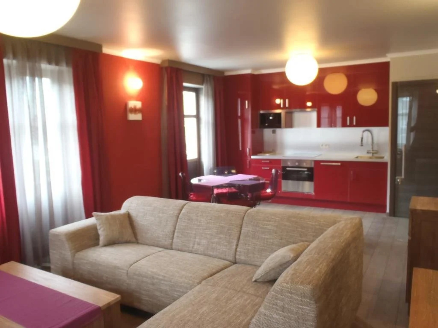 Suite & City Apartments