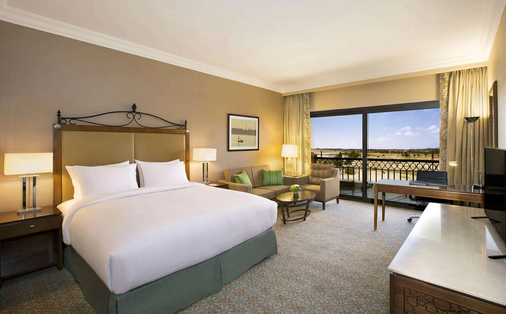 Hilton Alexandria King's Ranch