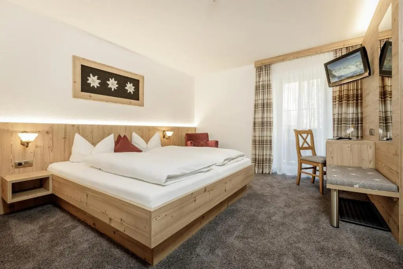 Edelweiss echt.charmant.