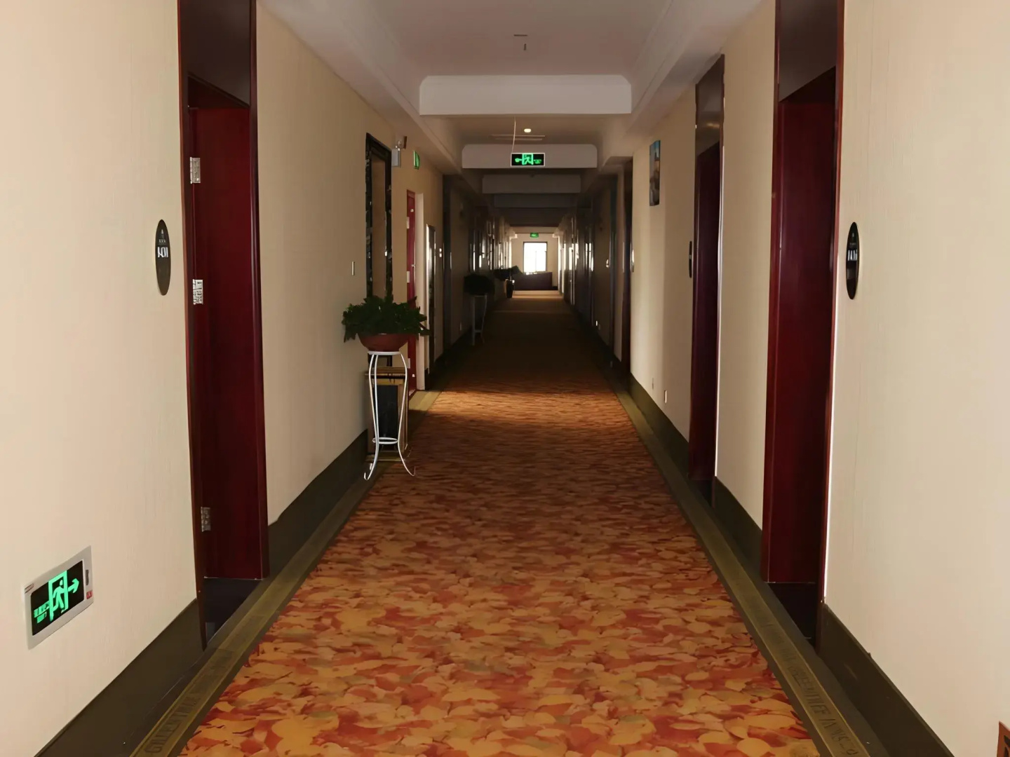 GreenTree Inn Gansu Pingliang Jingning Bus Station Business Hotel