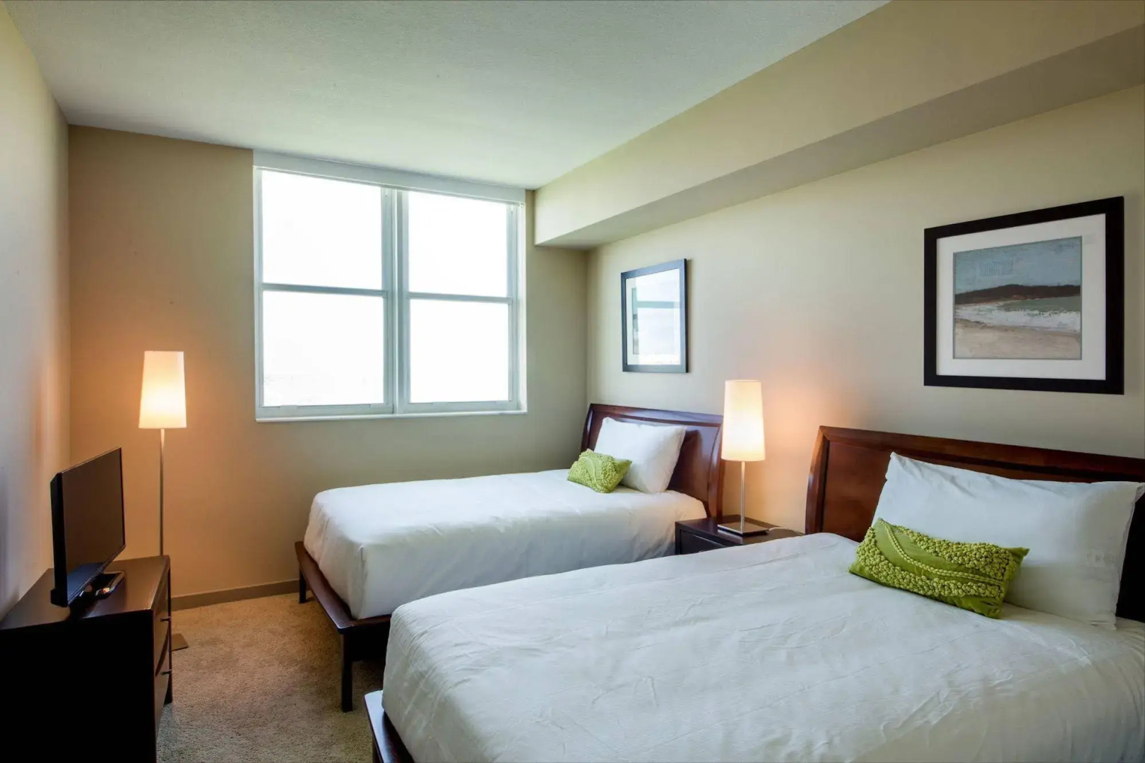 Mare Azur Miami Luxury Apartments by Grand Bay