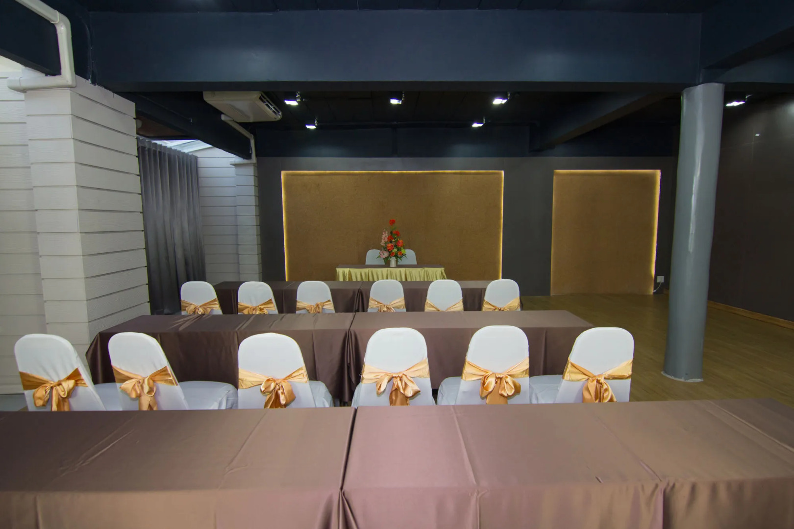 Prajaktra City Hostel