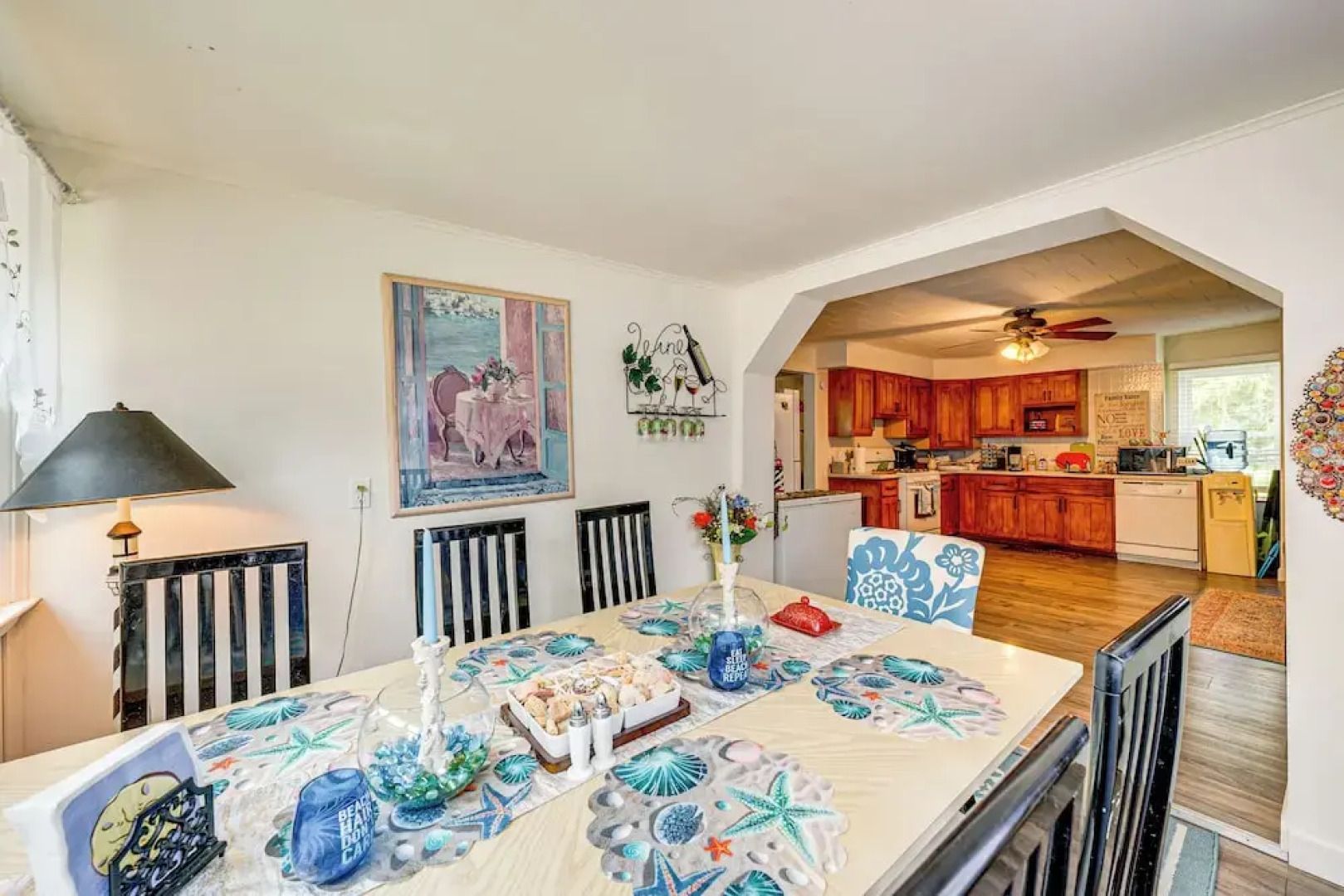 Powers Lake Home w/ Patio - 9 Mi to Lake Geneva!