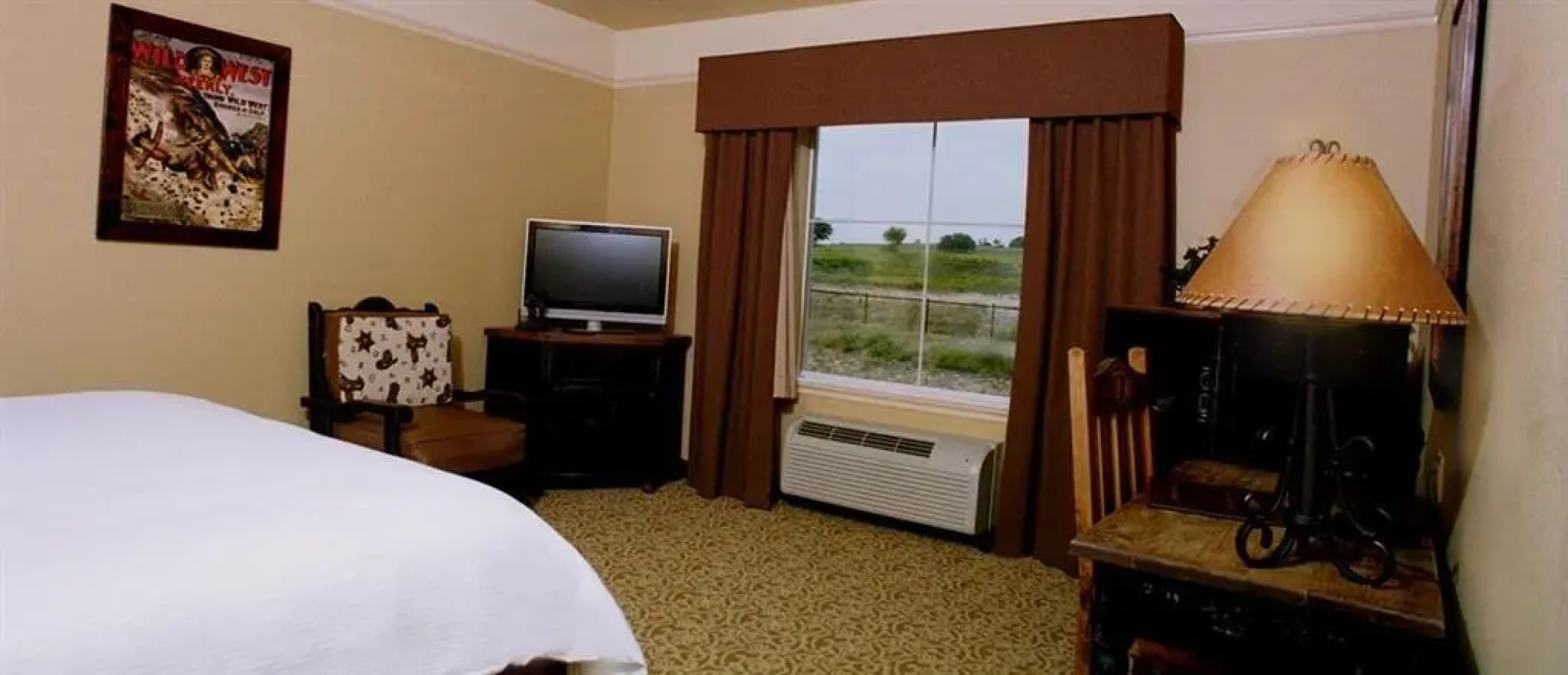 The Inn at Circle T