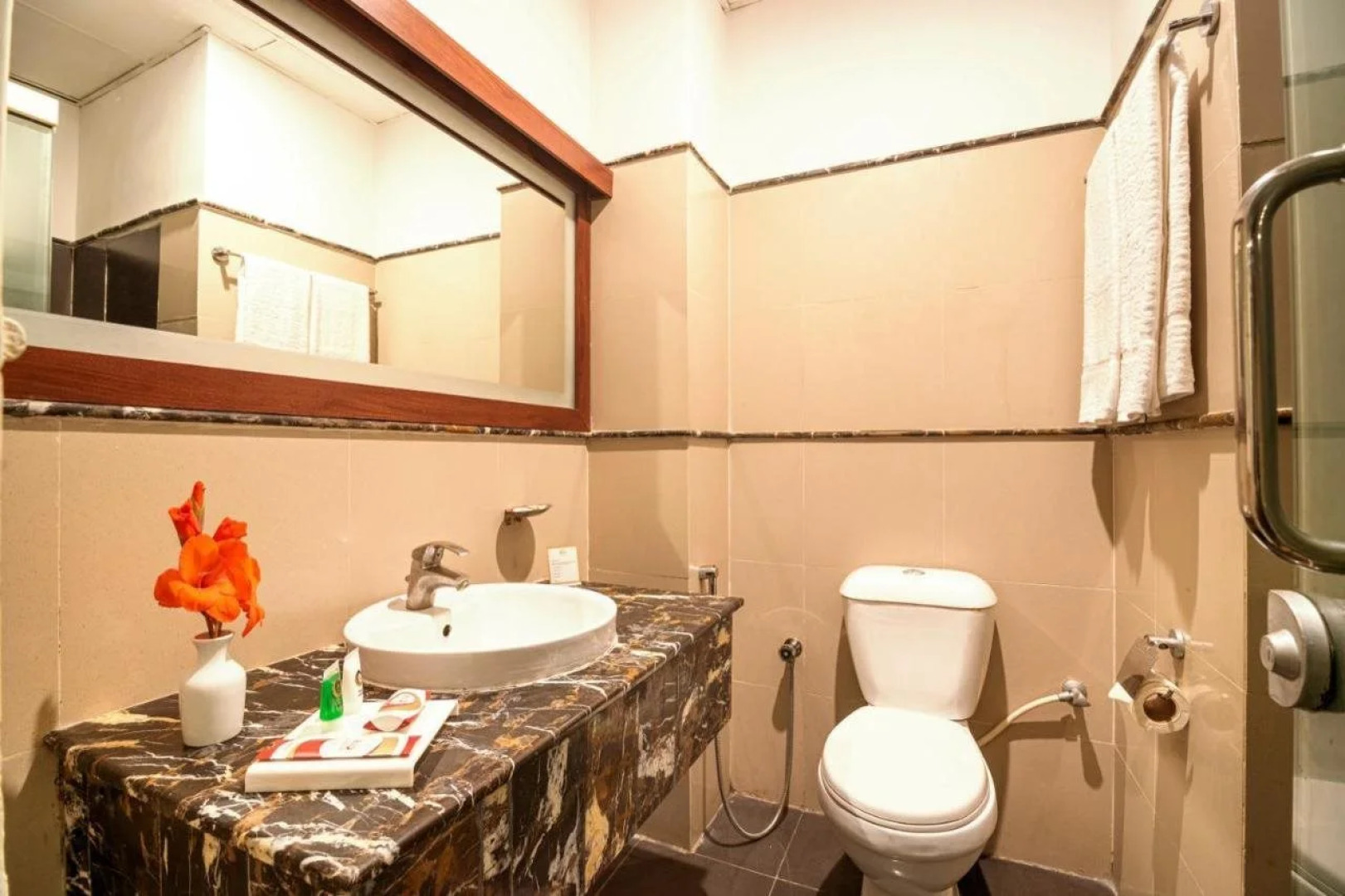 Hotel One The Mall Lahore