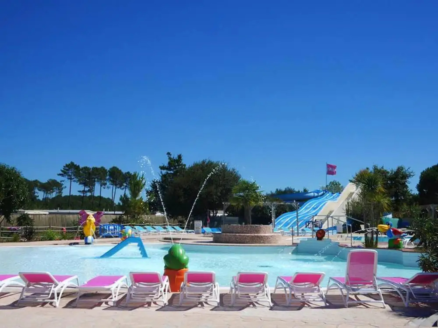 Property With 3 Bedrooms in Gastes, With Pool Access, Enclosed Garden