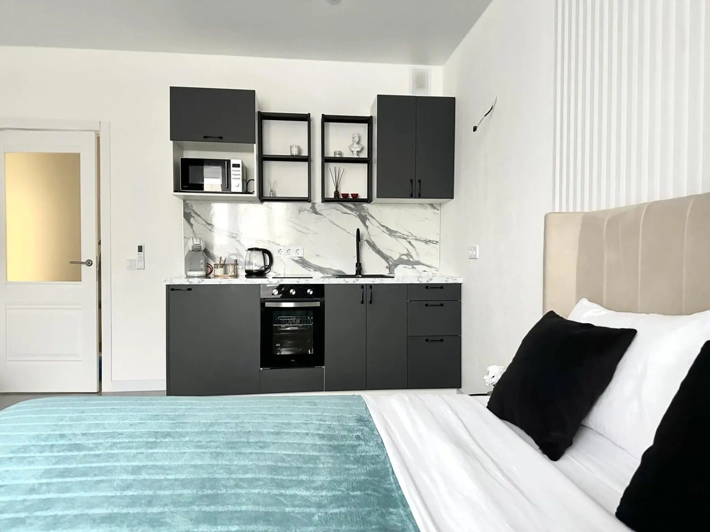 Апартаменты на улице Александра Меня, д.1