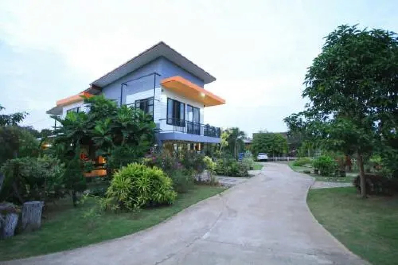 Sunsmile's House