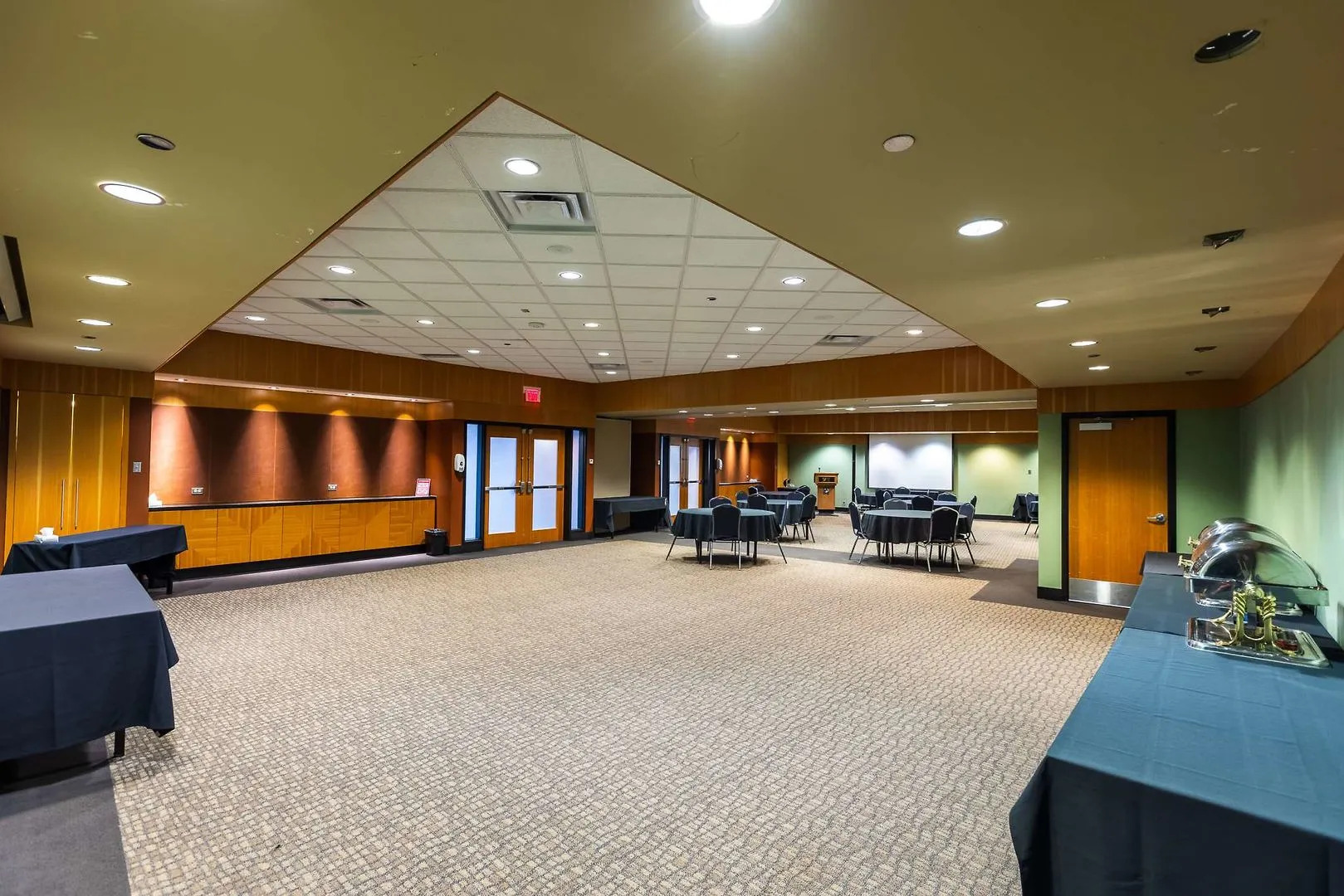 Stoney Nakoda Resort & Casino