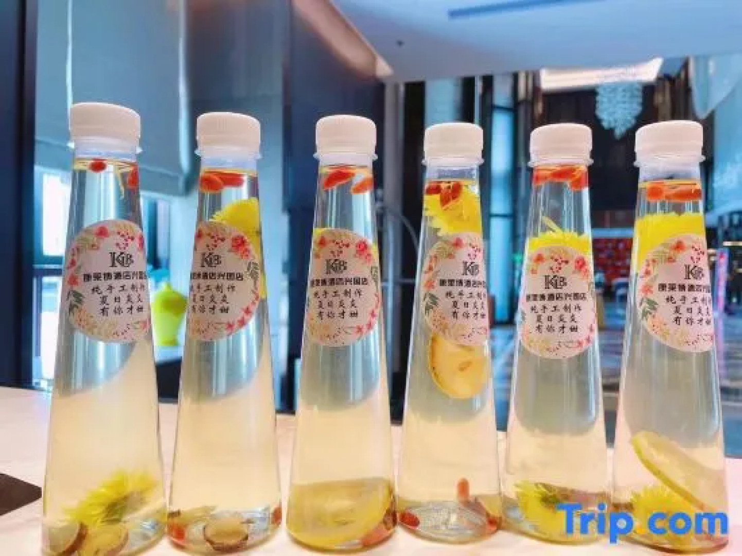 Xingguo Conrab hotel