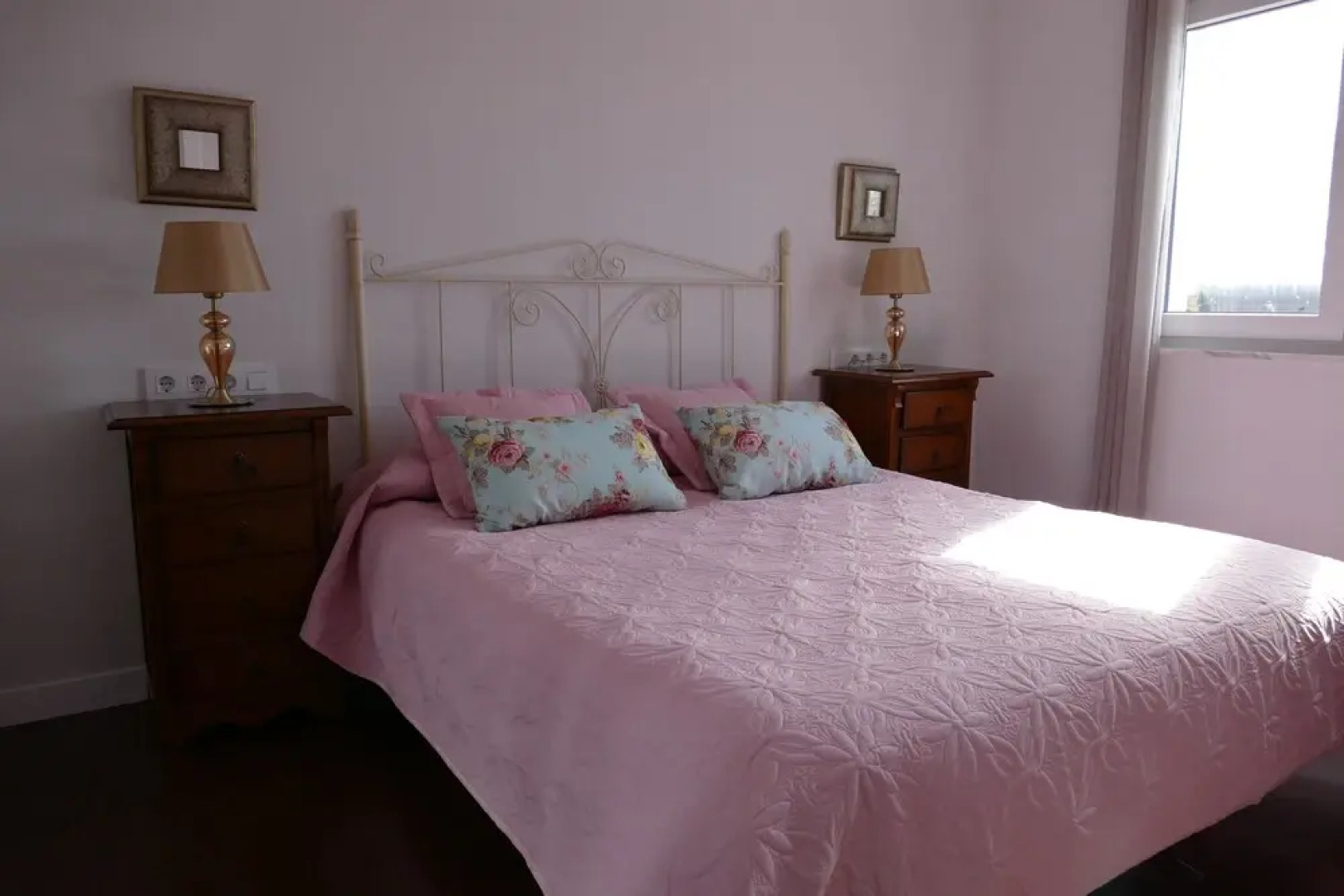 2 Bedrooms Town House for Rent