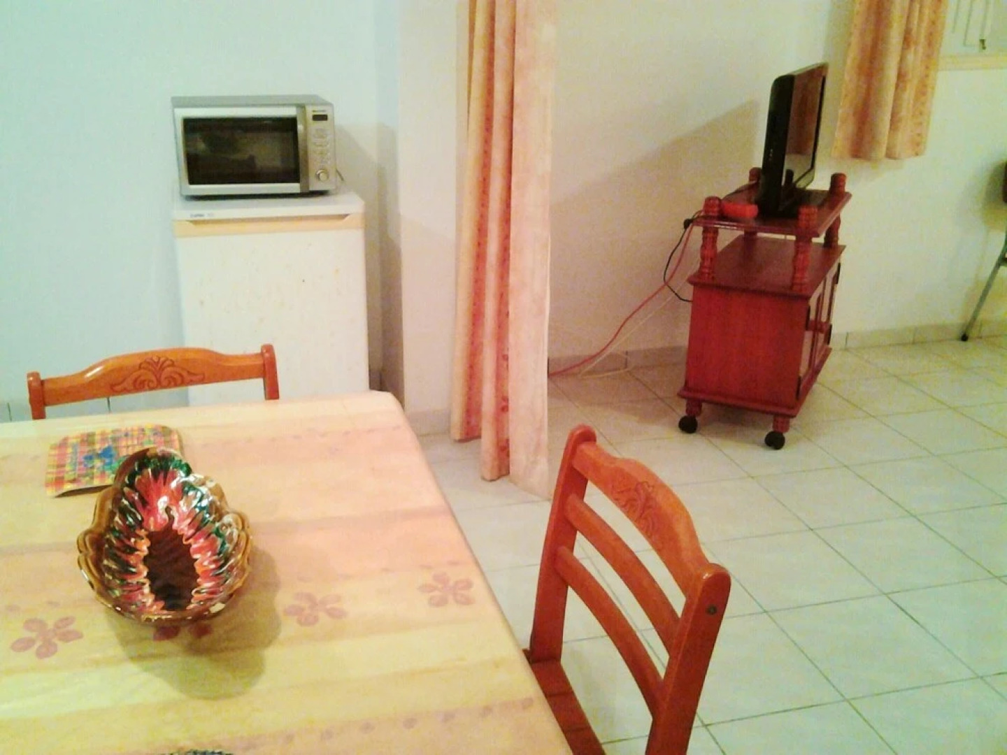 Apartment with One Bedroom in Le Moule, with Enclosed Garden And Wifi - 3 Km From the Beach
