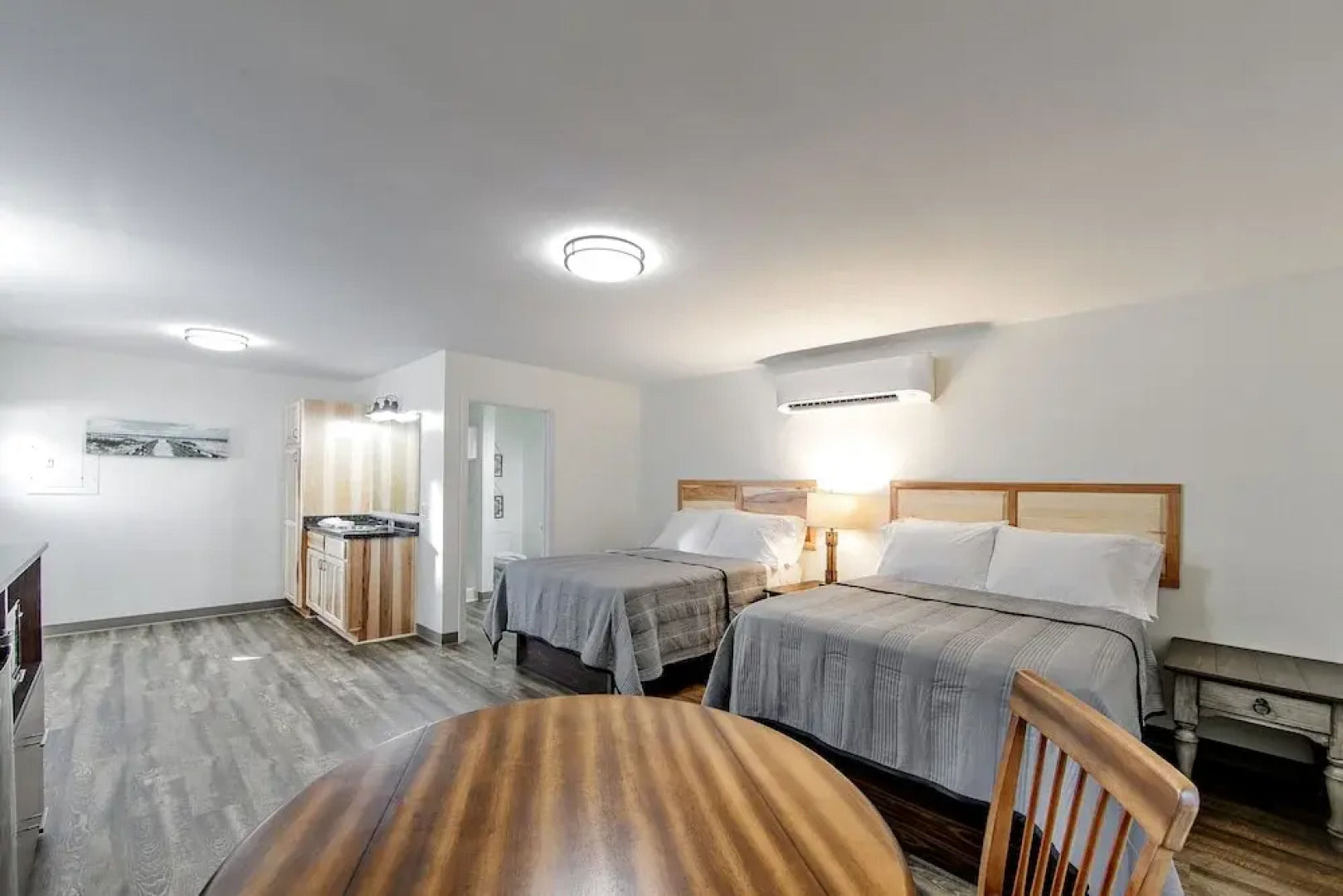 Southern Breeze Lodge