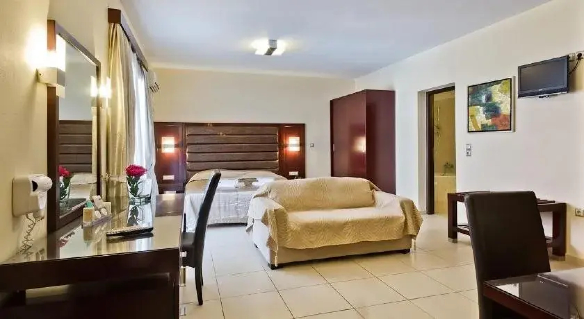 Socrates Hotel Apartments