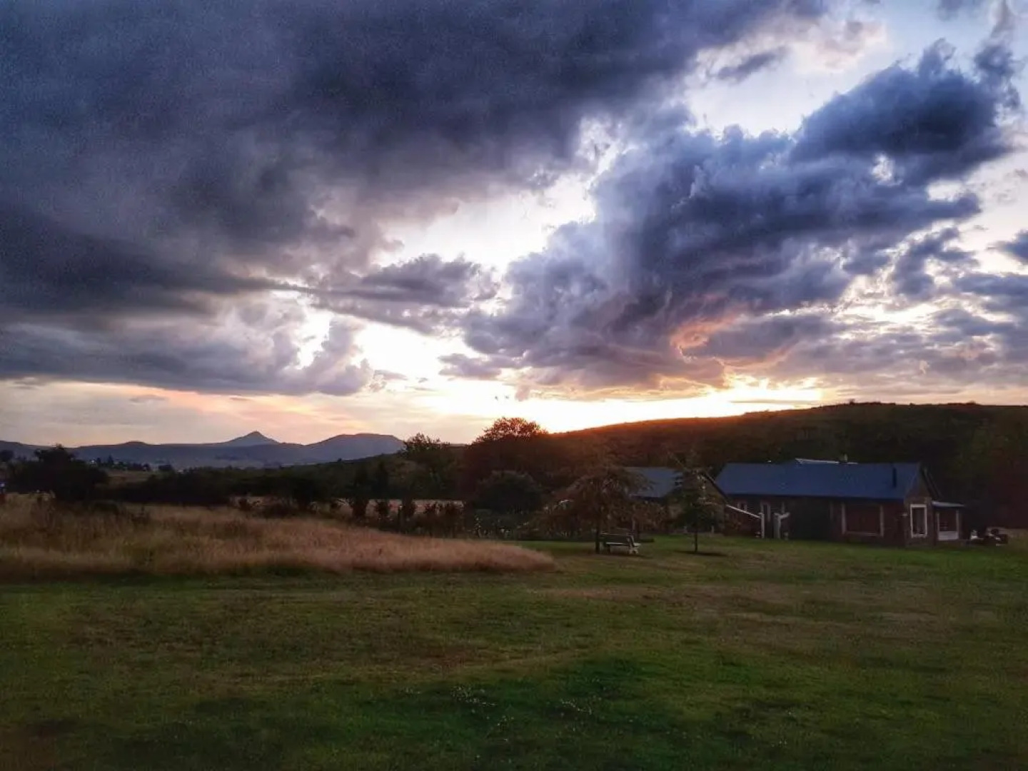 Wetlands Country House & Sheds