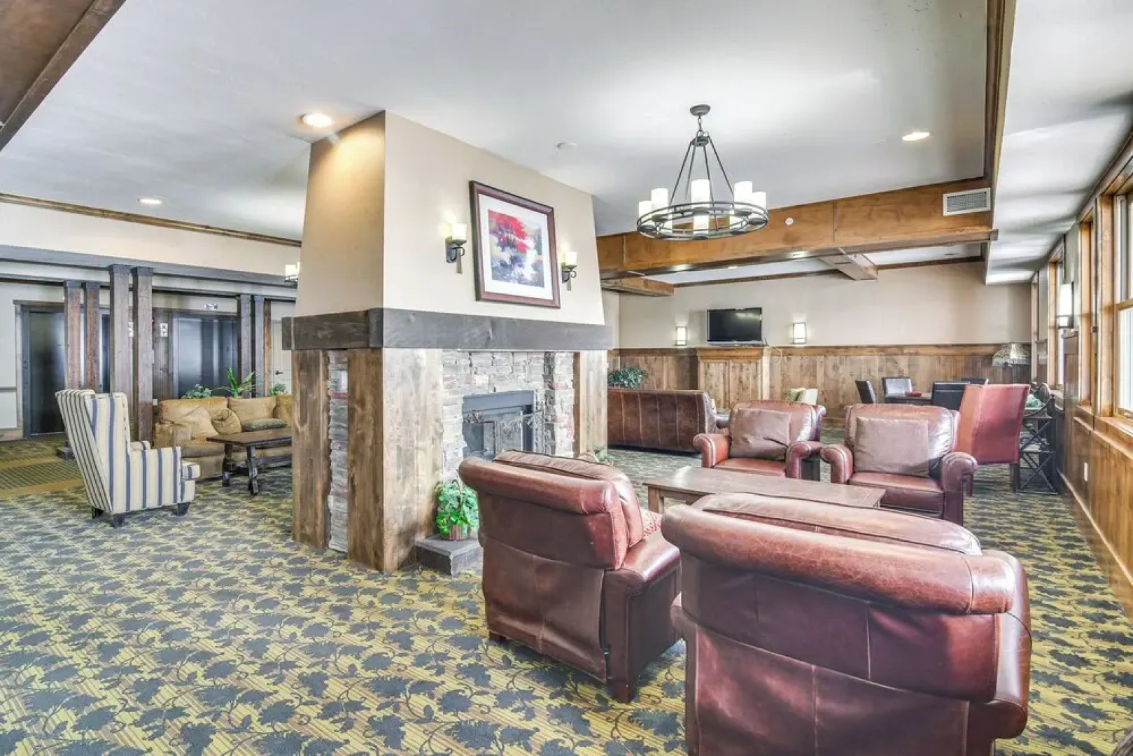 Walk to Ski Lift: Granby Ranch Family Retreat!