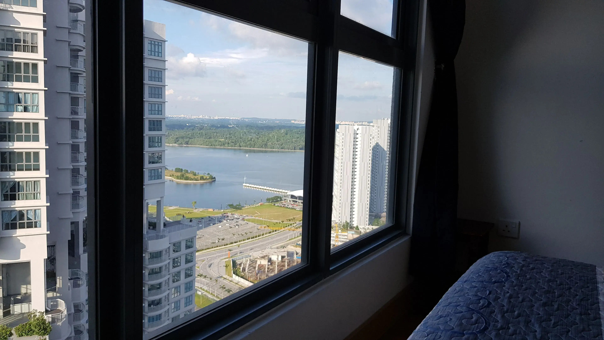 Teega Suite 3BD Seaview Puteri Harbour