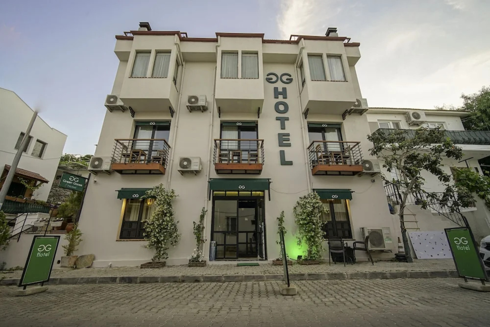 The Green Goose Hotel