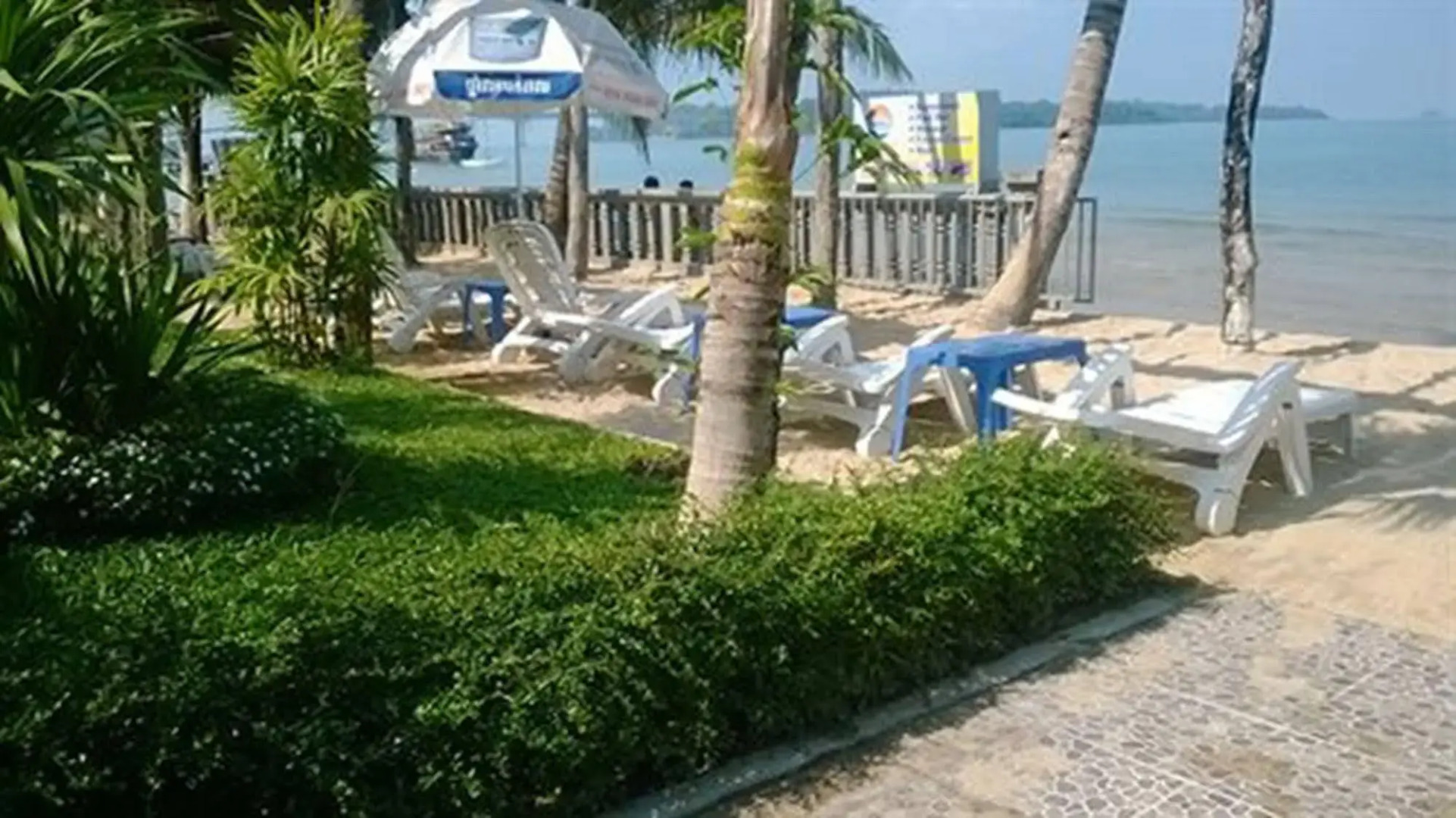Golden Sea Beach Hotel