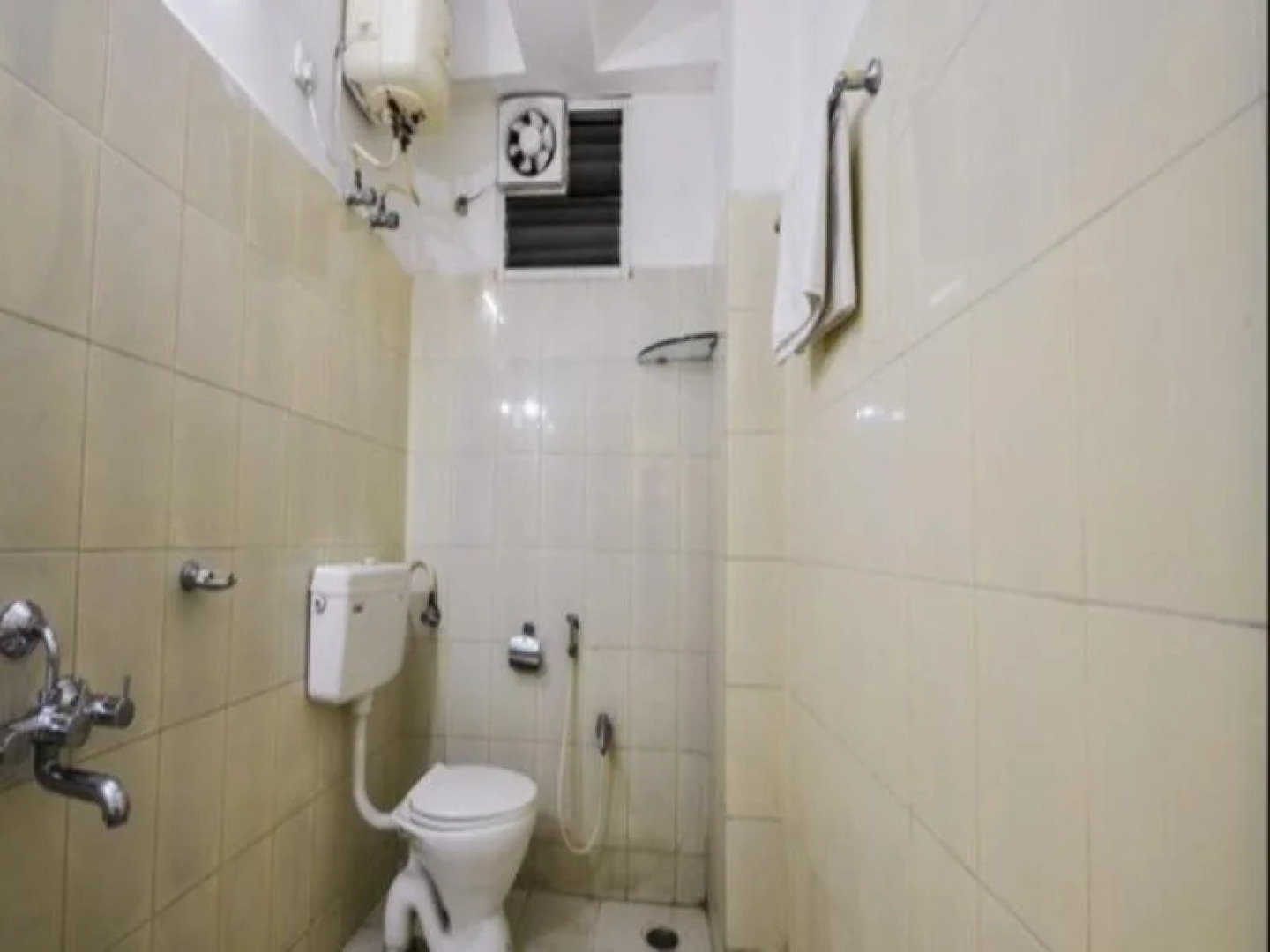 OYO 10107 Hotel Ankitha Residency