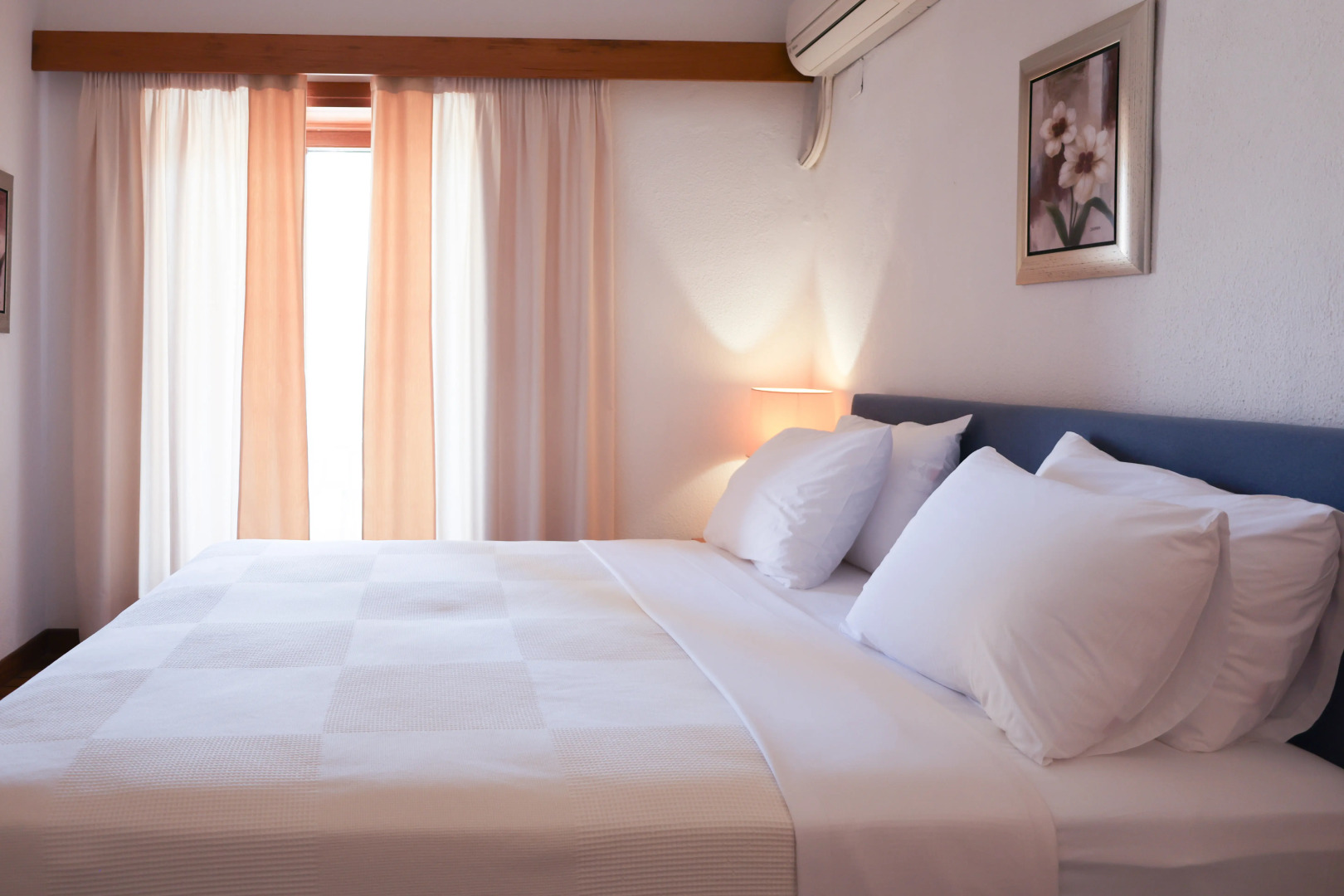 Kanapitsa Mare Hotel