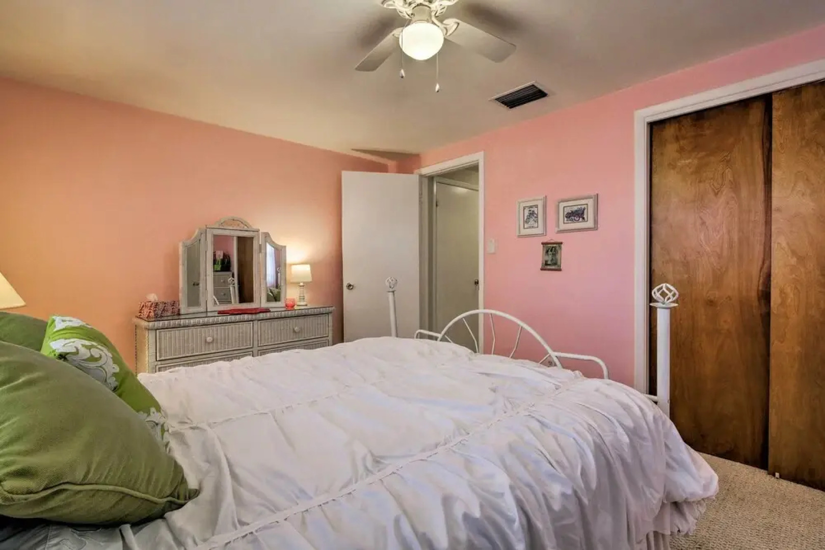 Waterfront Hernando Beach Home w/ Dock + Kayaks