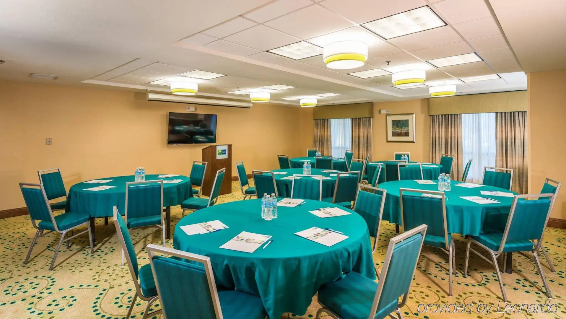 Holiday Inn Express Hotel & Suites Jacksonville-Blount Island