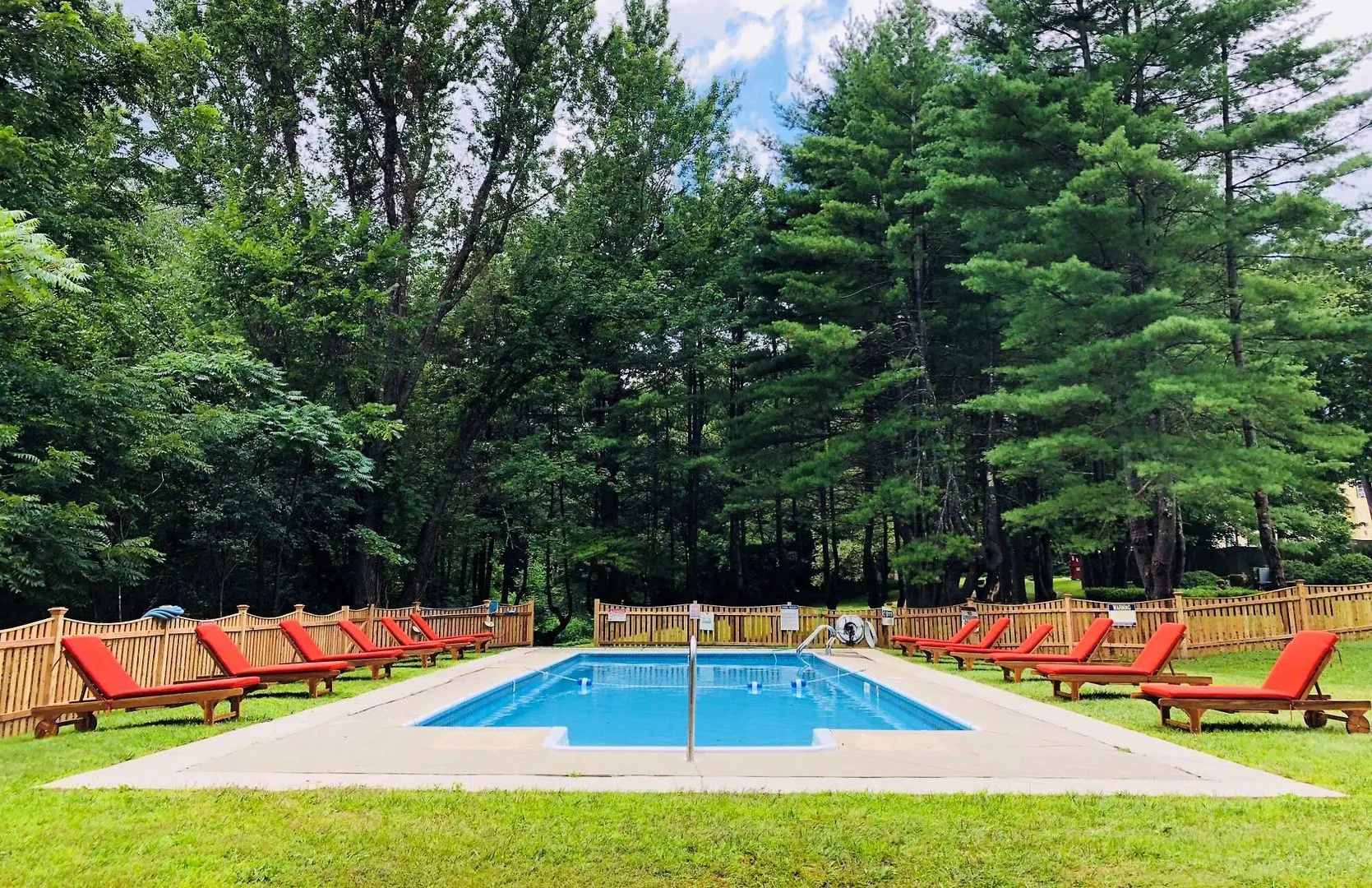 Seven Hills Inn