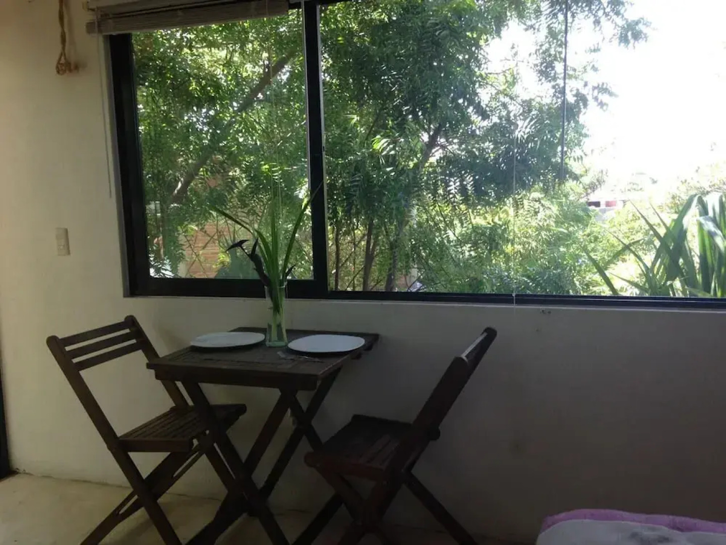 . Double Bed, Queen Size, Small Kitchen, Terrace, Wi-fi- air Condition. Quiet