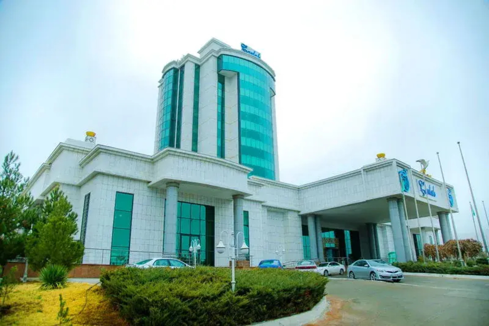 Чарлак Отель